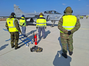 Na základně Malacky/Kuchyňa probíhá výcvik vzájemné obsluhy aliančních letounů (Aircraft Cross Servicing – ACS)