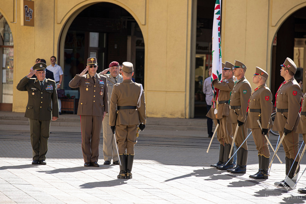 Společné jednání náčelníků generálních štábů zemí V4 se uskutečnilo v Debrecínu