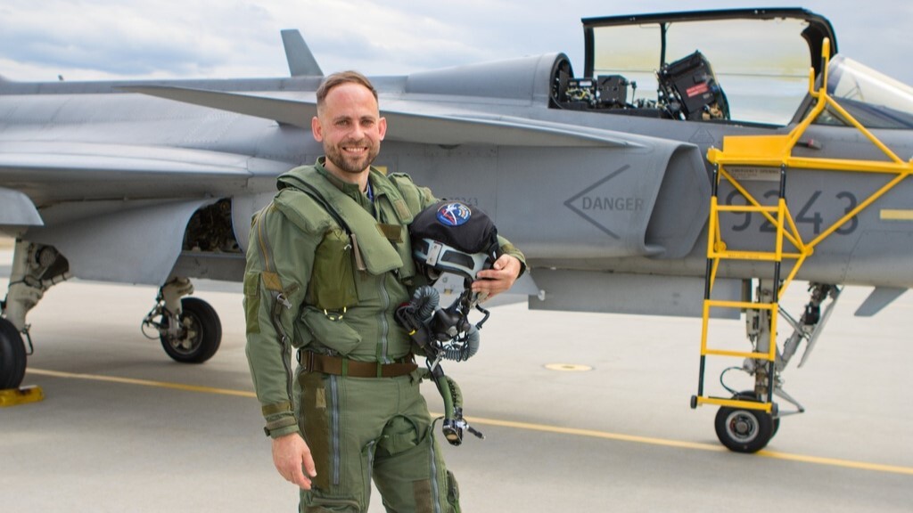 Novým display pilotem gripenu je kapitán Ratz, nalétal na něm už cca 450 hodin