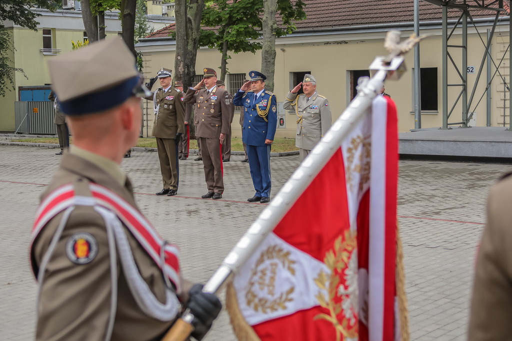 Před jednáním náčelníků generálních štábů zemí V4 se uskutečnilo oficiální přivítání s vojenskými poctami