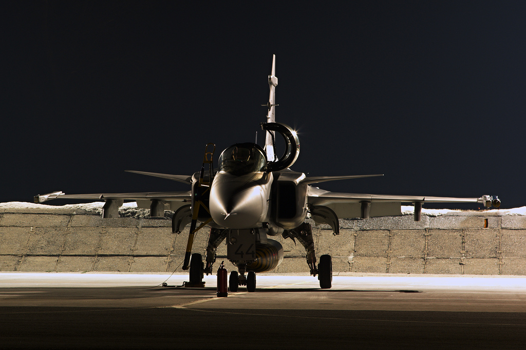 Za 15 let provozu letounů JAS-39 Gripen nalétaly letouny 30 000 hodin