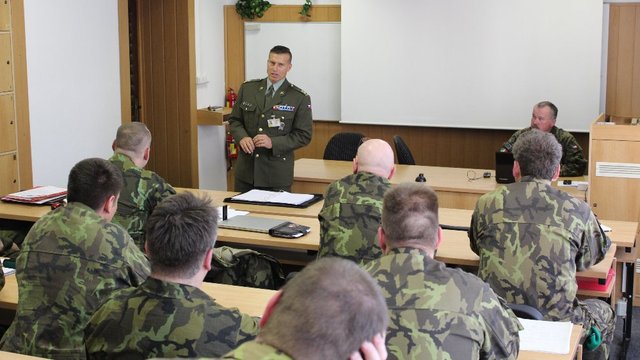 Velitelé jednali o dalším rozvoji aktivní zálohy