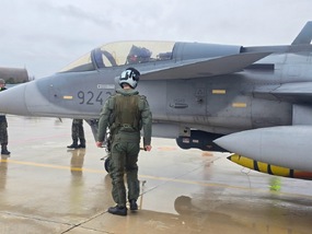 V náročné prověrce programu Tactical Leadership Programme  (TLP) uspěli další           dva piloti
