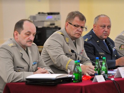 Josef Bečvář byl mezi těmi, kteří hodnotili dosavadní průběh výcvikových aktivit zemí V4 v Pobaltí, které byly označeny za úspěšné.