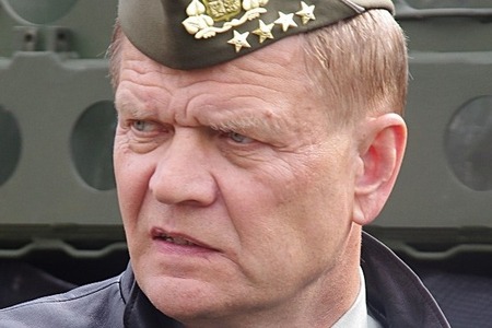 Armáda na prvním místě, až do posledního dne