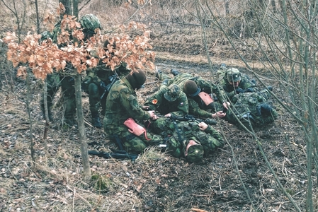 Strakoničtí protiletadlovci začleňovali nováčky do kolektivu na cvičení v Boleticích