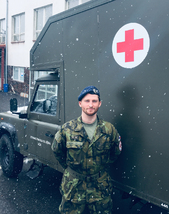 Desátník Róbert Pflug slouží u strakonického útvaru na obvazišti.