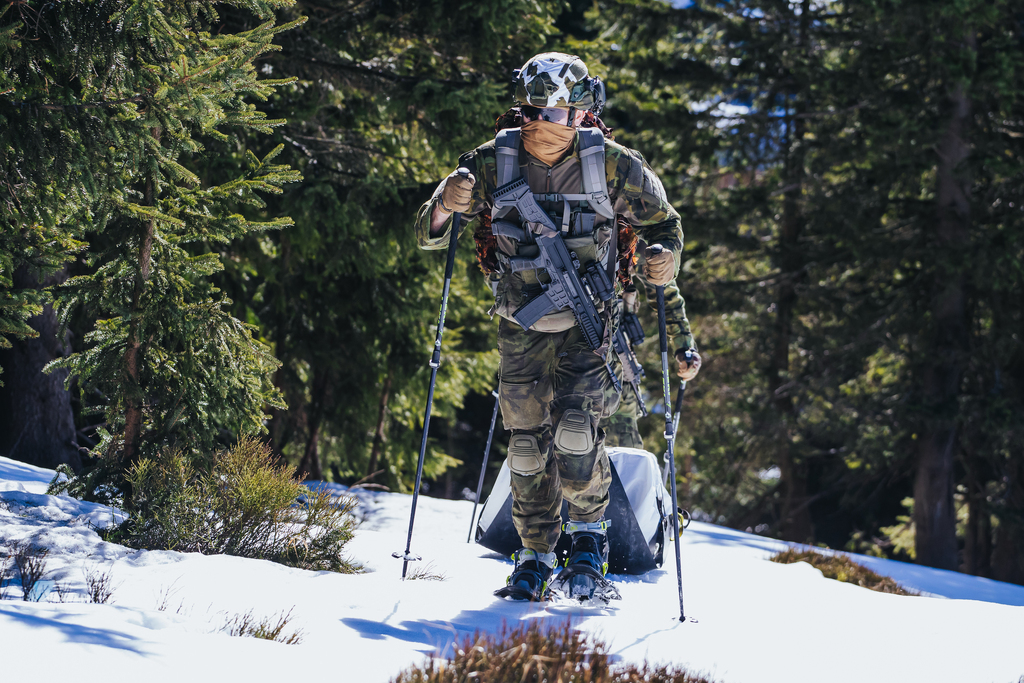 Pro pohyb ve sněhu používali sněžnice