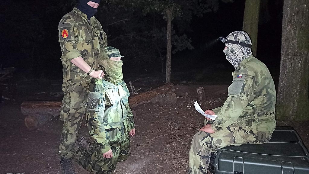 Připravit vojáky na přežití, není jako kurz vaření