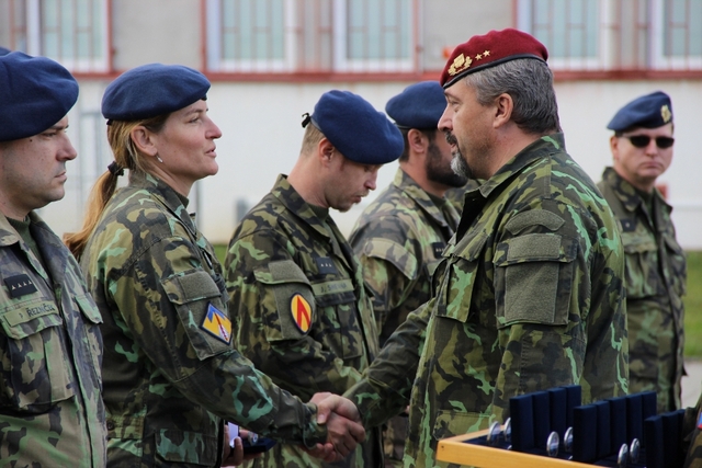Ocenění převzala i praporčice Marie Mindlová