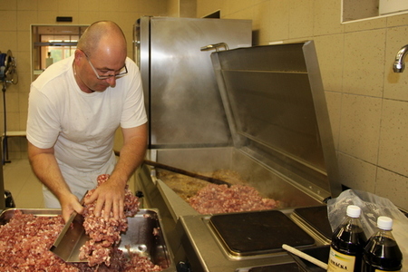 Rakeťácký guláš se stal fenoménem dne otevřených dveří ve Strakonicích