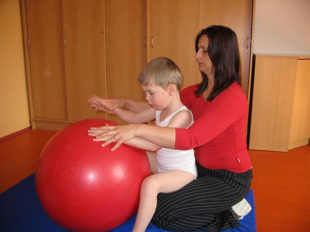Základní a mateřská škola speciální nabízí rehabilitační tělesnou výchovu