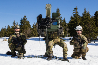 Při výcviku využívali protiletadlový raketový komplet RBS-70NG