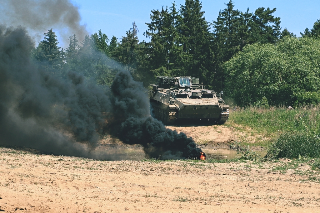 Výcvik osádek bojových vozidel S-10M2D