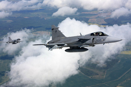 Vyslání českých gripenů do Libye je nereálné 