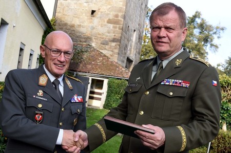 Ozbrojené síly ČR a Rakouska budou pokračovat ve vzájemné spolupráci 