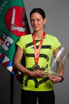 Četařka Lenka Heblingová obsadila v pražském Půlmaratonu 1. místo za Ozbrojené složky ČR (2018).