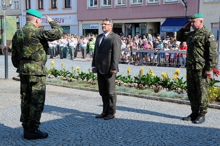 Armádní oslavy vyškovského výročí přilákaly tisíce návštěvníků