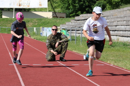 Chrudimští prověřili fyzickou zdatnost veřejnosti při army testu