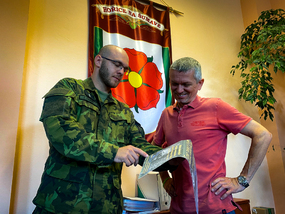 Specialisté na civilně-vojenskou spolupráci jednají se zástupci obcí v Jižních Čechách