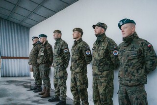 Hosté z polské Mnohonárodní divize severovýchod při zahájení cvičení Amber Lionheart 25.