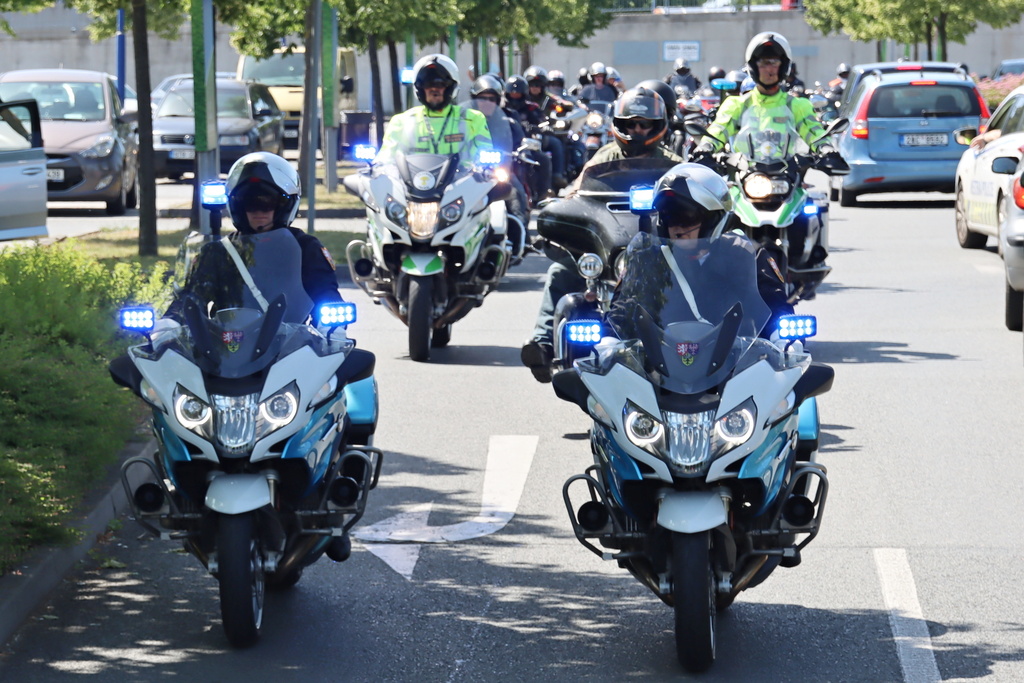 Hradní stráž a jejich silné motocykly