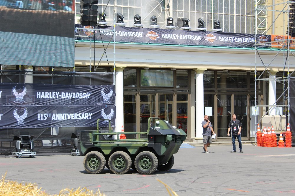 Divákům se představil prototyp kolového robota Taros