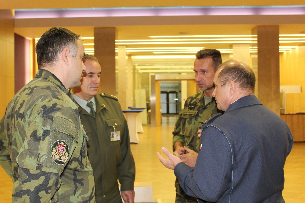 Členové Rady velitelů AZ se zabývají problematikou dalšího rozvoje AZ