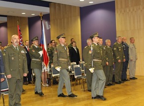V sále Domu armády Praha se uskutečnilo setkání se zaměstnavateli příslušníků AZ