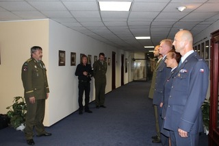 Armádní generál Aleš Opata poděkoval oceněným za jejich statečnost a profesionální přístup