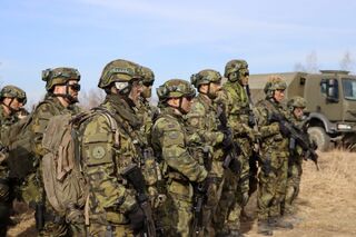 Vojenské cvičení DRILL I prověřilo schopnosti ostravských záložníků ve vodě i na střelnici