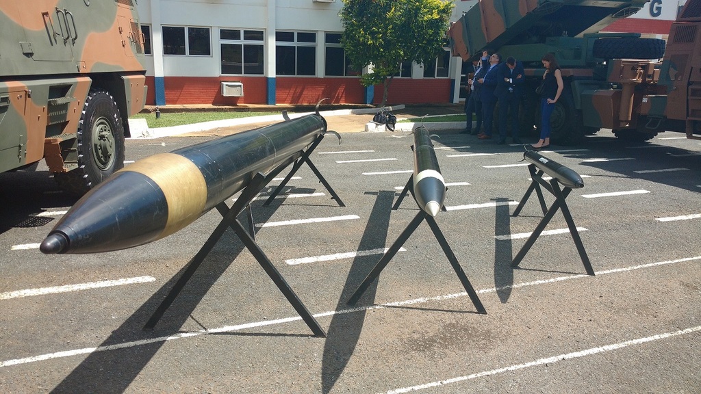 Výzbroj 6. raketometného dělostřeleckého oddílu