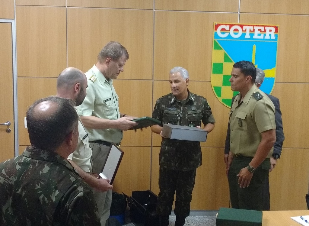 General Becvar meeting with General Paulo Humberto