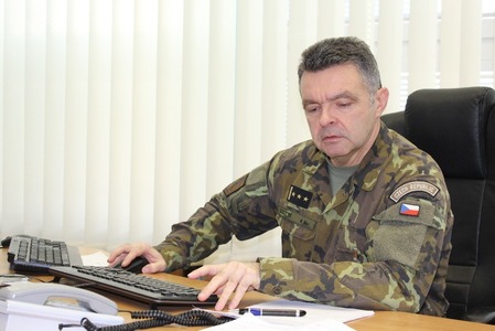 Překvapilo ho příliš administrativy