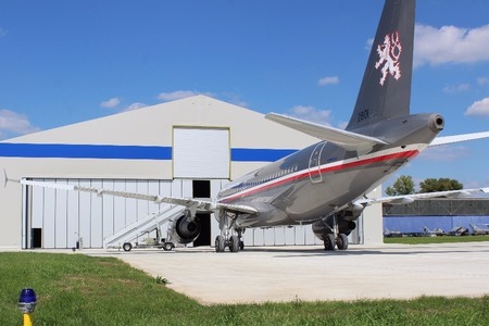 Nový hangár na kbelském letišti napájí Airbus A-319 ze stacionárního zdroje