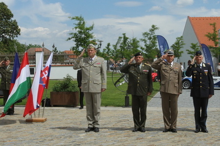 Ve Valči bylo zahájeno setkání náčelníků generálních štábů zemí V4 a Ukrajiny 