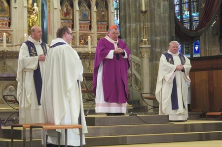 Kardinál Duka hovoří k dětem