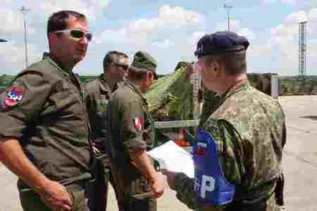 Capable Logistician 2013: Když je voda a munice nad zlato