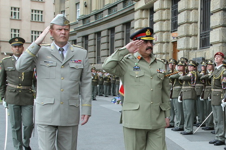 Chief of the Pakistan Army visits the Czech Republic