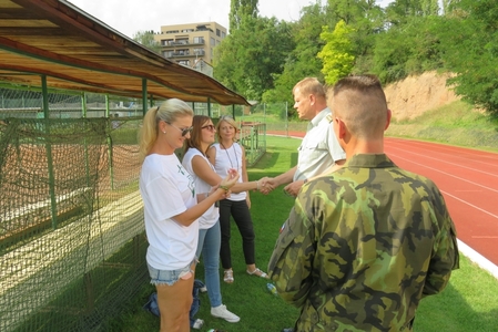 S Army testem byl armádní generál spokojen