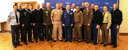 Společná fotka účastníků konference „Central Europe Chiefs of Defense Conference 2018“
