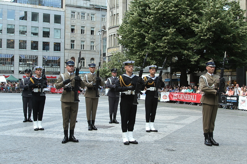Polish soldiers of the Honour Guard presenting an excellent set in three kinds of festive uniforms