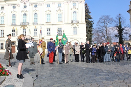 Pietní akt se uskutečnil u sochy T. G. Masaryka na Hradčanském náměstí