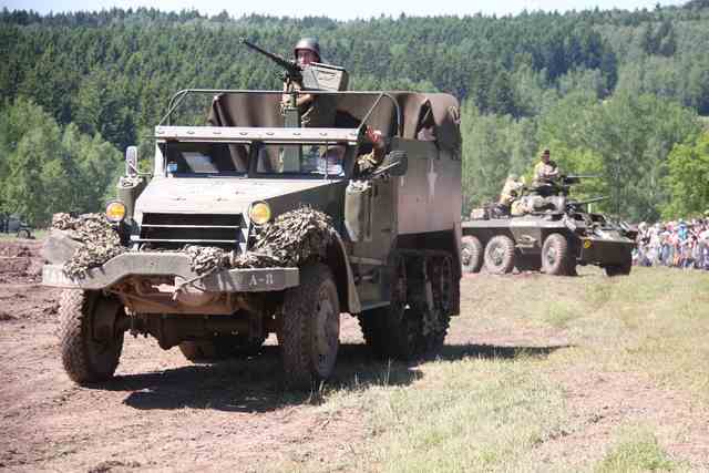 Historická technika americké armády z 2. světové války