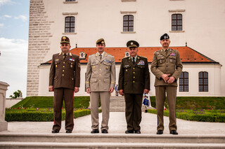 V Bratislavě se uskutečnilo jednání náčelníků generálních štábů armád V4
 
