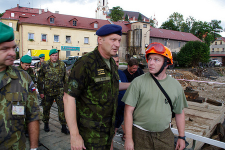 Tudy prošla armáda