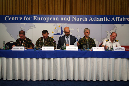  NATO 2020: výcvik, podpora, boj