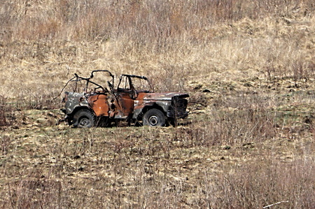 Jeden z cílů - stařičký UAZ