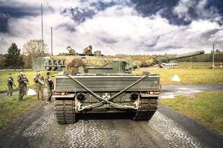 Kurz osádek Leopardu 2A4 na SBV Přáslavice