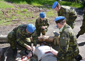   Ošetřování raněného